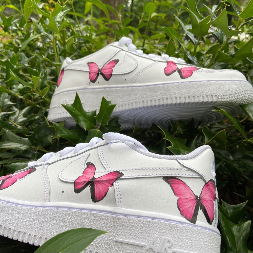 Custom pink Butterfly Nike Air Force 1s - Picture 2 of 2